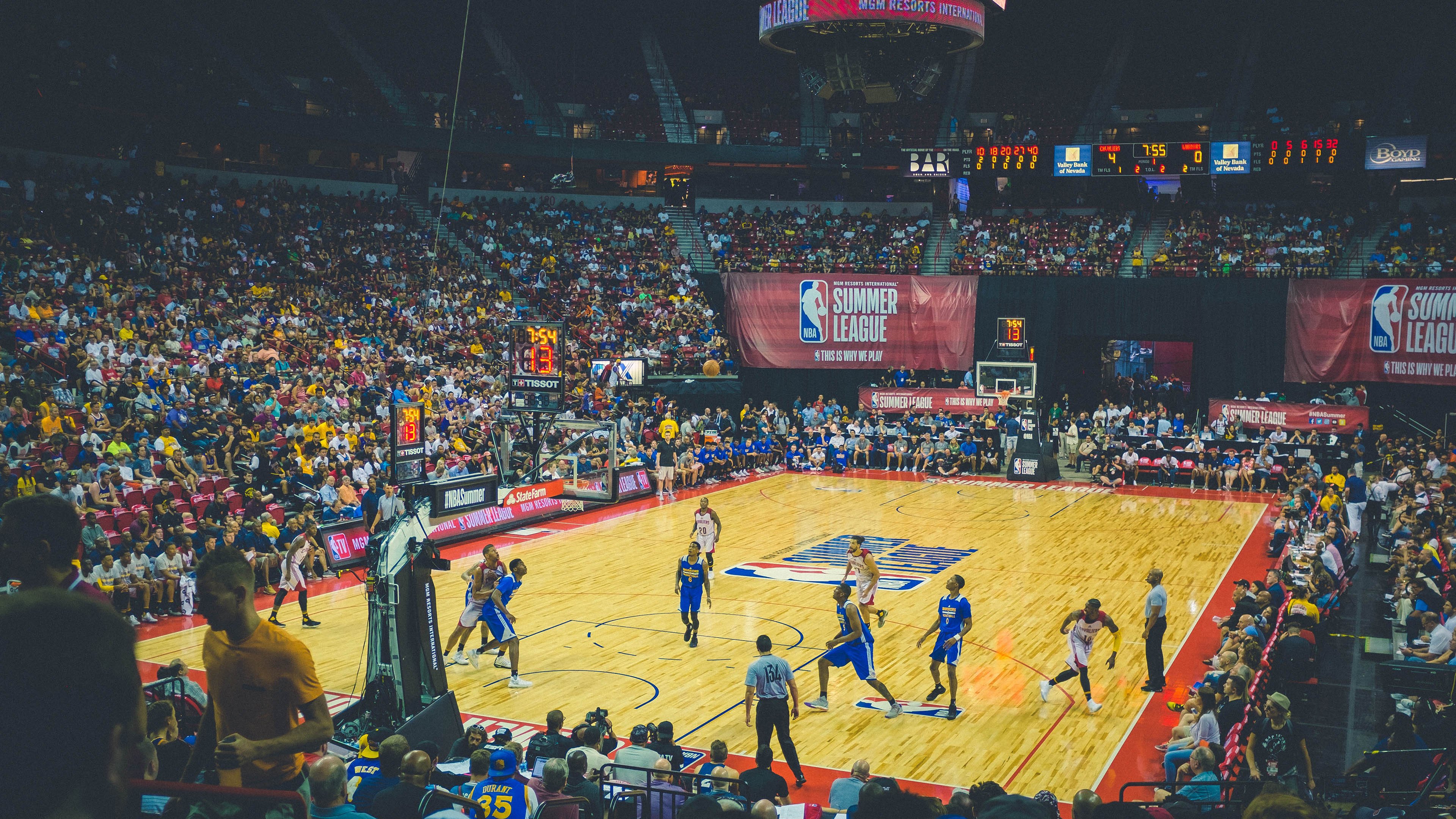 BLG管理层表达争冠决心引援动作十分坚决