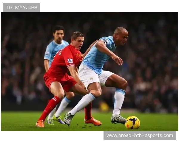 32岁神锋梅开二度，孔帕尼率队击败世俱杯冠军6连胜，孔帕尼绝杀